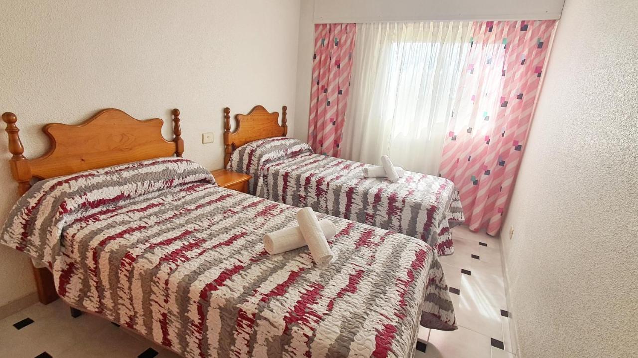 Europa I - Playa De Miramar Apartment Exterior photo
